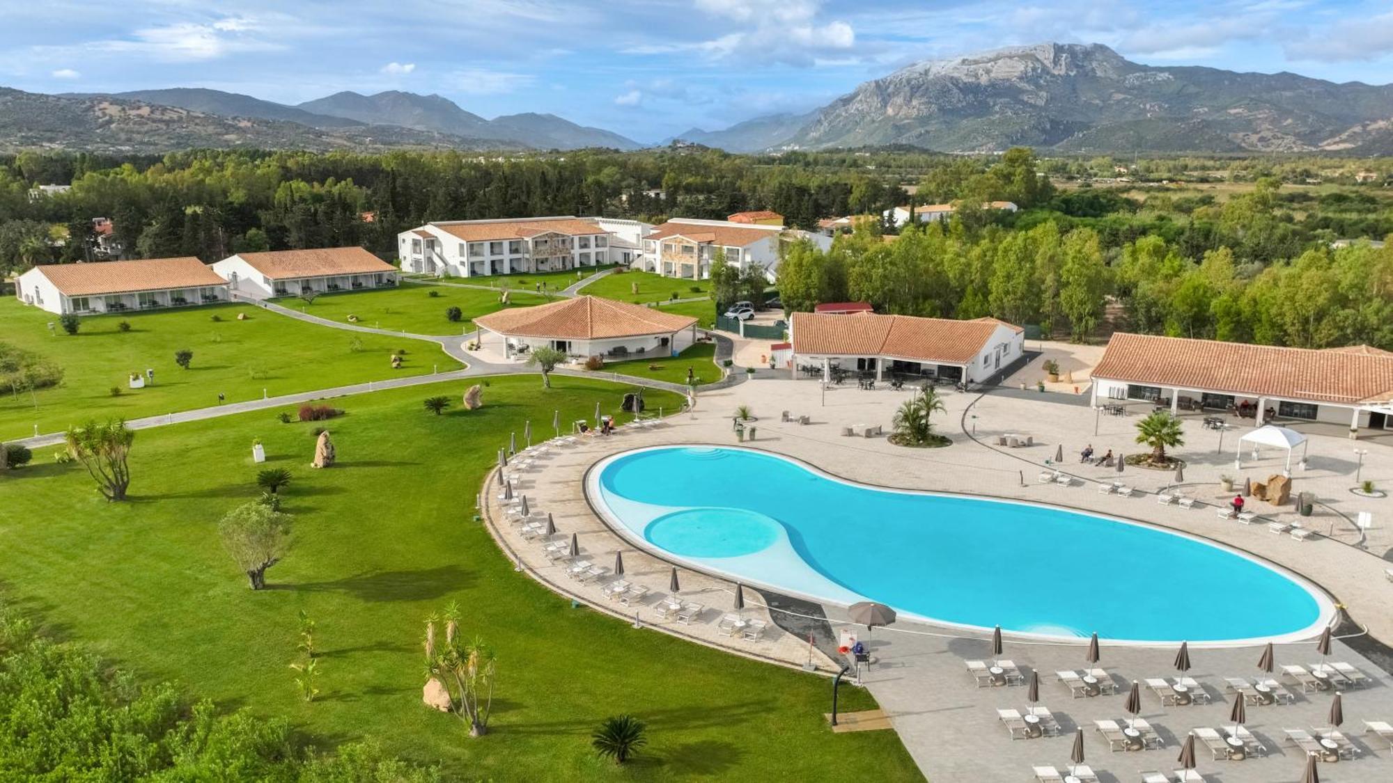 Hotel S'Arena Beach La Caletta Zewnętrze zdjęcie